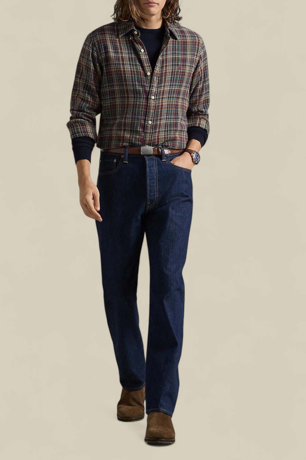 תמונת כל הלוק של חולצת כפתורים מפלאנל